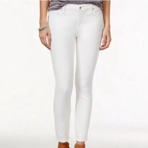 LUCKY BRAND WHITE DENIM ZOE STRAIGHTCROP NWT